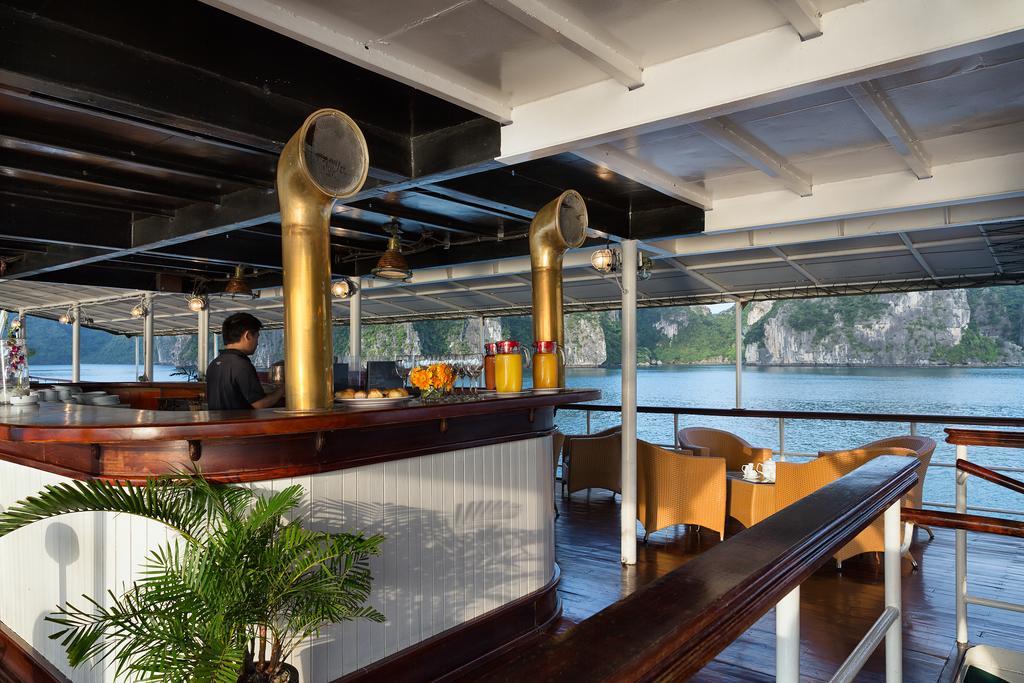Emeraude Classic Cruises Hạ Long-öböl Kültér fotó